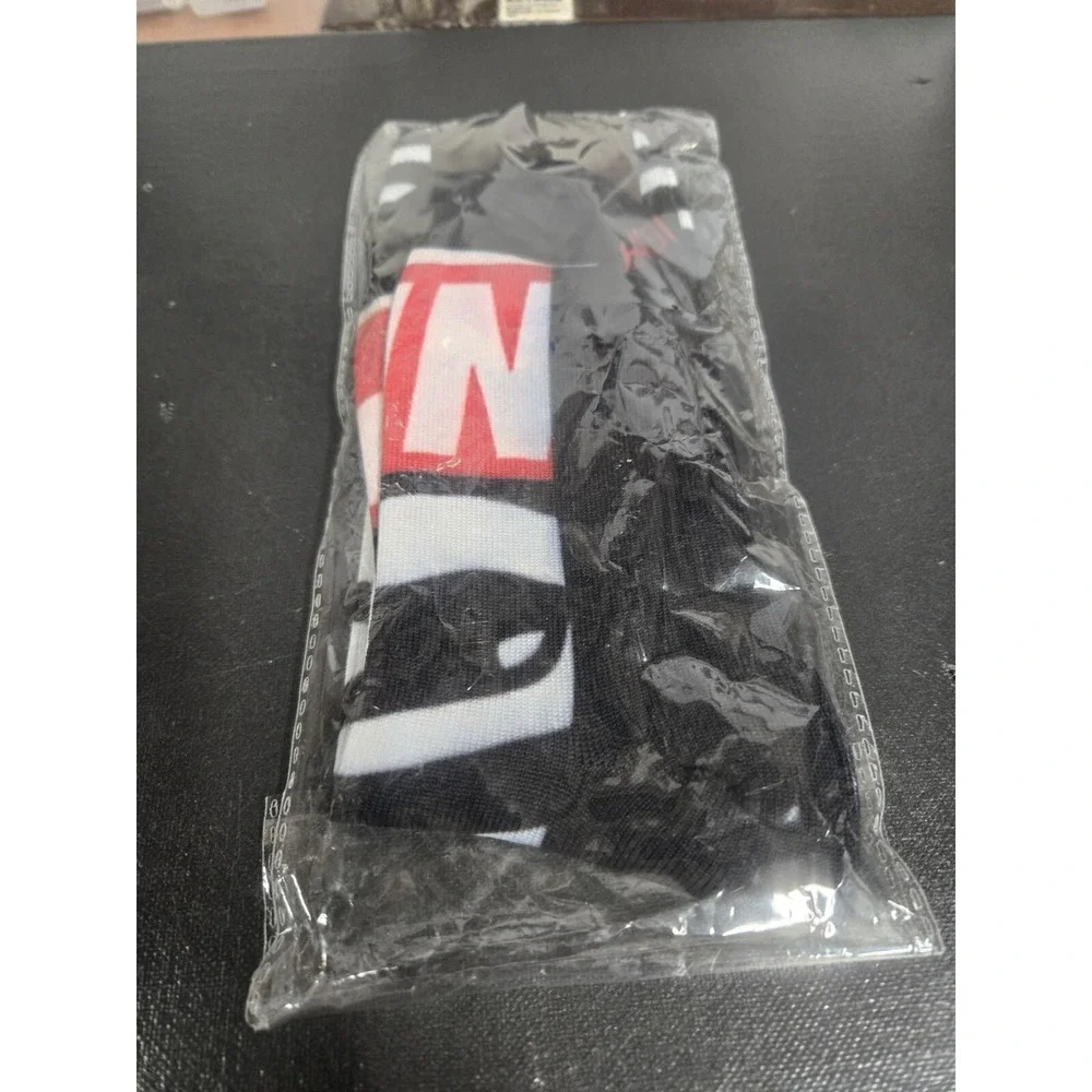 NWT Headgear Classic Socks Size 9-13
